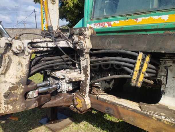 Retroescavadeira Caterpillar 428E