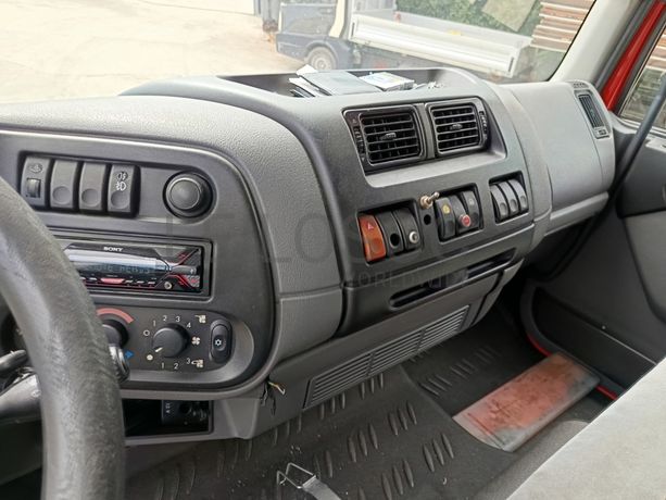 DAF LF 45.180 4x2 · Ano 2007