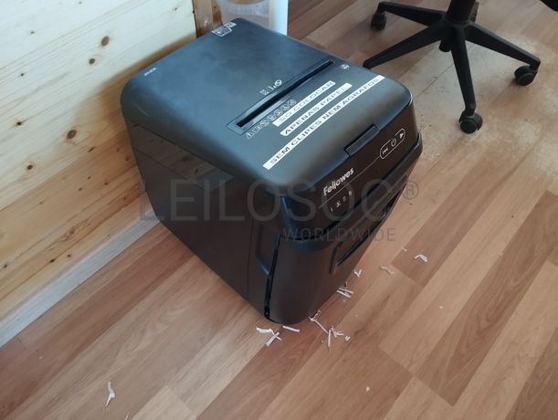 Equipamentos de escritório