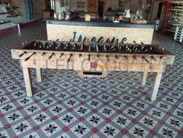 Mesa de matraquilhos