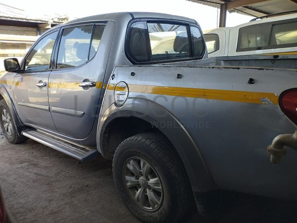 MITSUBISHI TRITON 3.2 GLS D/C - 2013