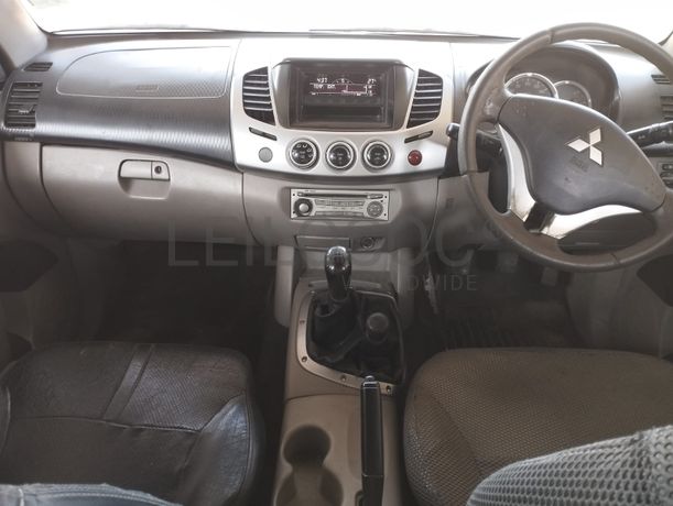 MITSUBISHI TRITON 3.2 GLS D/C - 2013