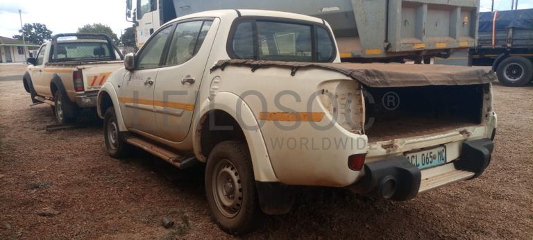 MITSUBISHI TRITON 3,2 GLS D/C - 2013