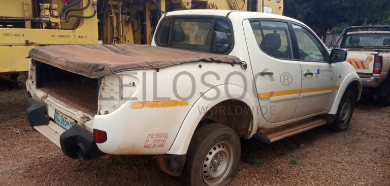 MITSUBISHI TRITON 3,2 GLS D/C - 2013