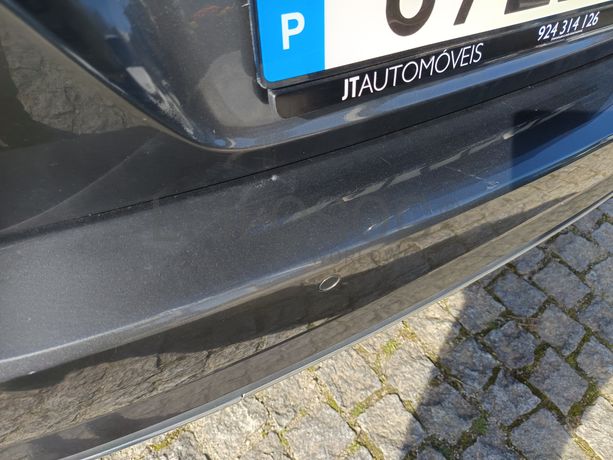 Volkswagen Golf · Ano 2020