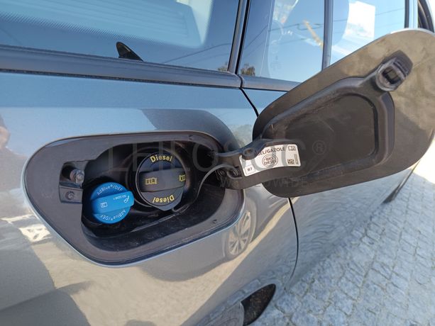 Volkswagen Golf · Ano 2020