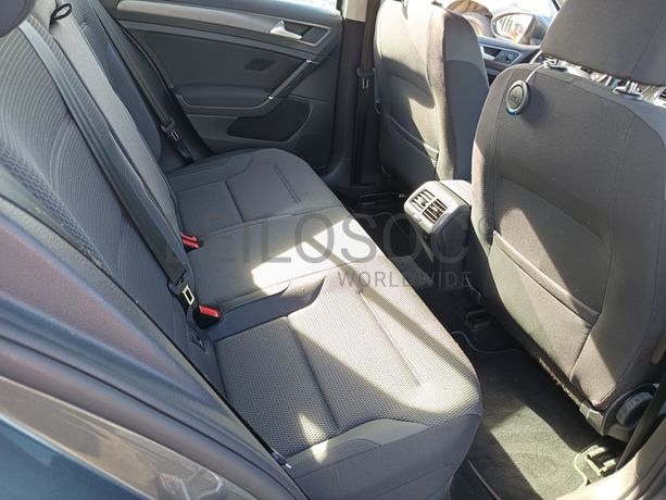 Volkswagen Golf · Ano 2020