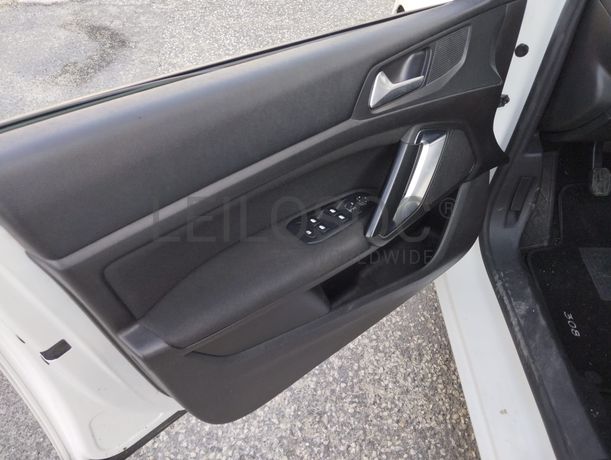 Peugeot 308 · Ano 2018