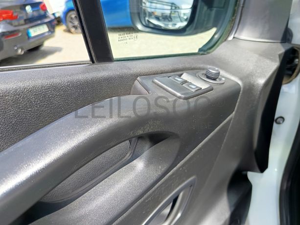 Renault Trafic · Ano 2021