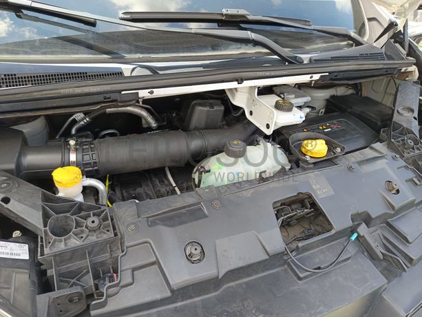 Renault Trafic · Ano 2021