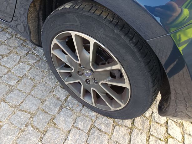 Volvo V40 · Ano 2014