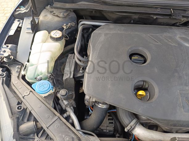 Volvo V40 · Ano 2014