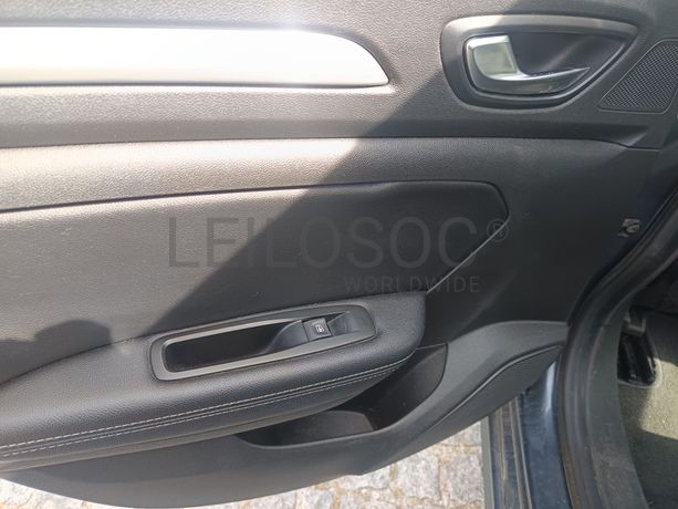 Renault Mégane · Ano 2016
