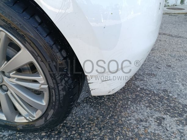 Peugeot 208 · Ano 2018
