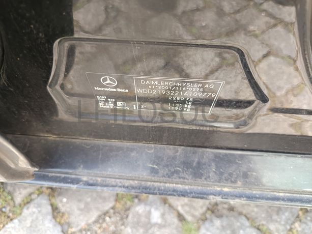 Mercedes-Benz CLS 320 · Ano 2008