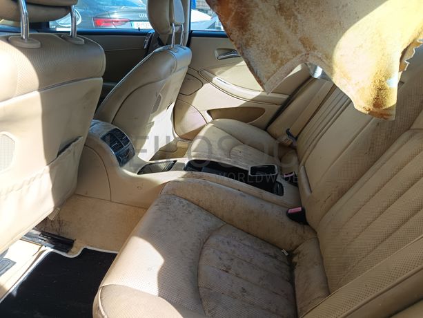 Mercedes-Benz CLS 320 · Ano 2008