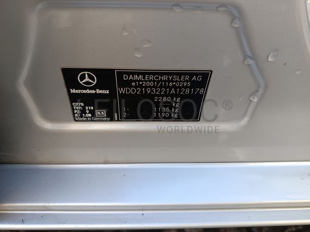 Mercedes-Benz CLS 320 · Ano 2008