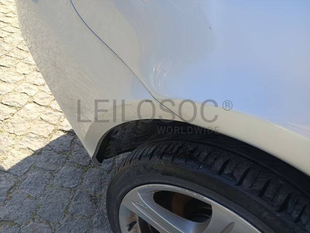 Mercedes-Benz CLS 320 · Ano 2008