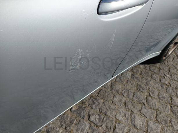 Mercedes-Benz CLS 320 · Ano 2008