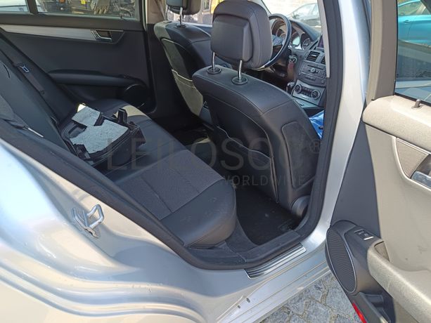 Mercedes-Benz C200 Avantgard · Ano 2010