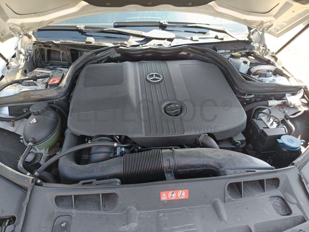 Mercedes-Benz C200 Avantgard · Ano 2010