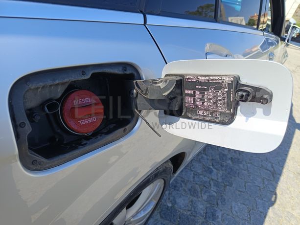 Mercedes-Benz C200 Avantgard · Ano 2010