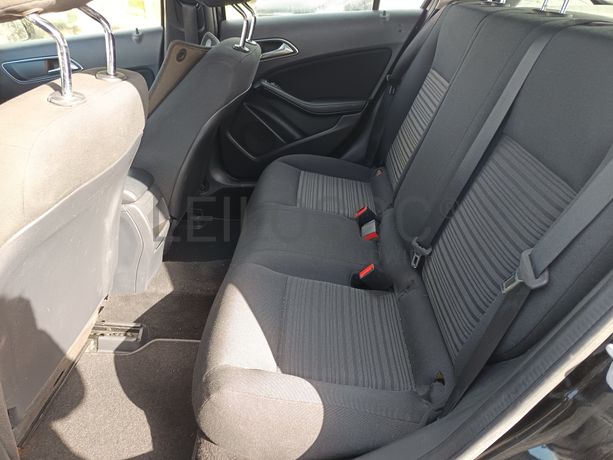 Mercedes-Benz A160 · Ano 2017