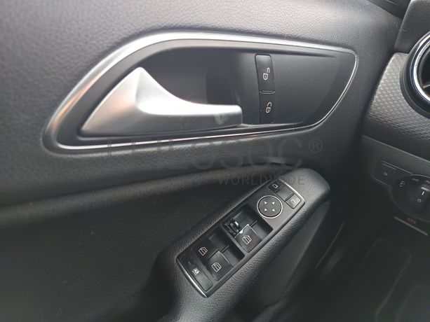 Mercedes-Benz A160 · Ano 2017