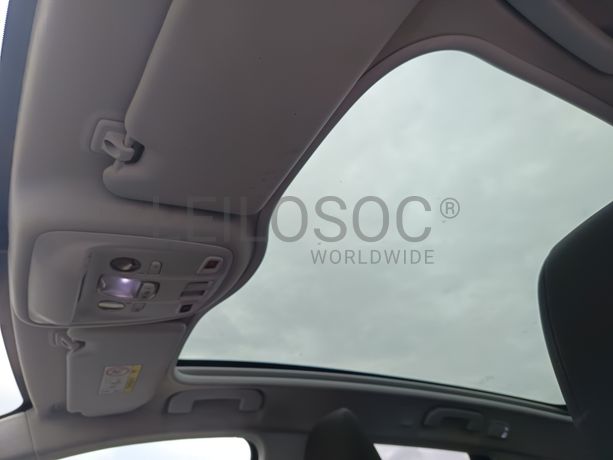 Peugeot 308 · Ano 2014