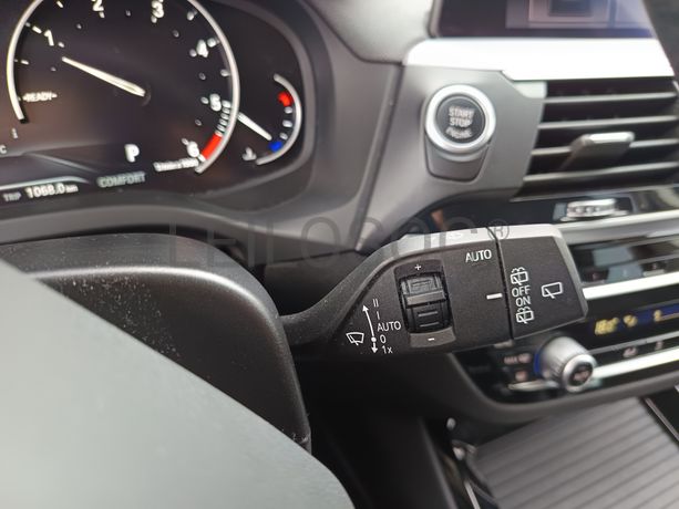 BMW X3 sDrive18d · Ano 2021
