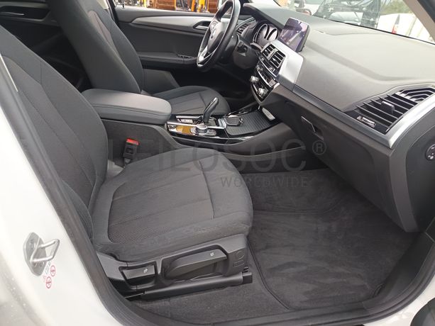 BMW X3 sDrive18d · Ano 2021
