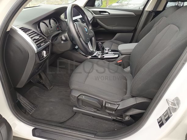 BMW X3 sDrive18d · Ano 2021