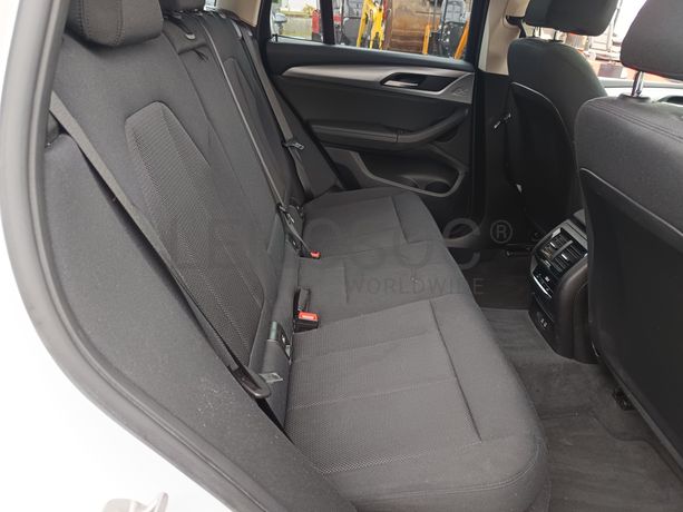 BMW X3 sDrive18d · Ano 2021