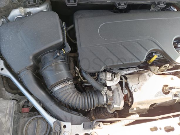 Opel Astra · Ano 2018
