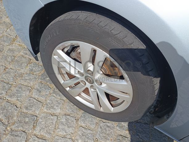Opel Astra · Ano 2018