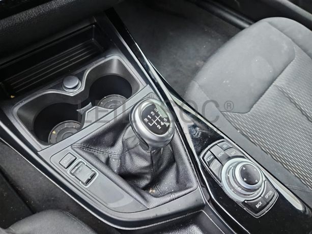 BMW 116 d · Ano 2016