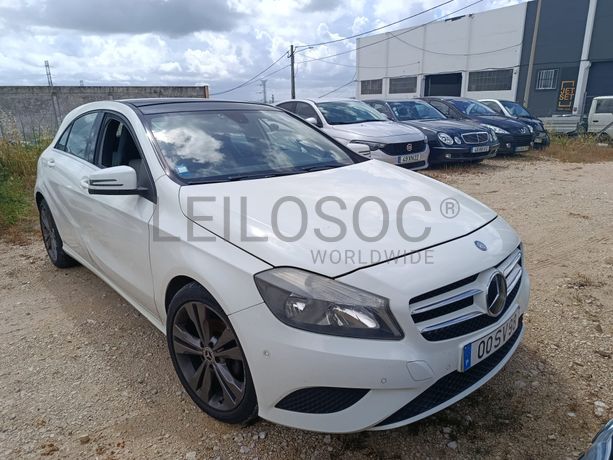 Fotografia de veículo: Mercedes-Benz A 180 · Ano 2013