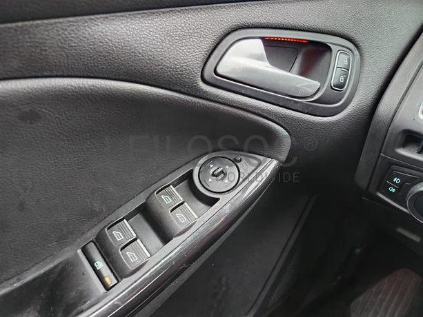 Ford Focus · Ano 2017