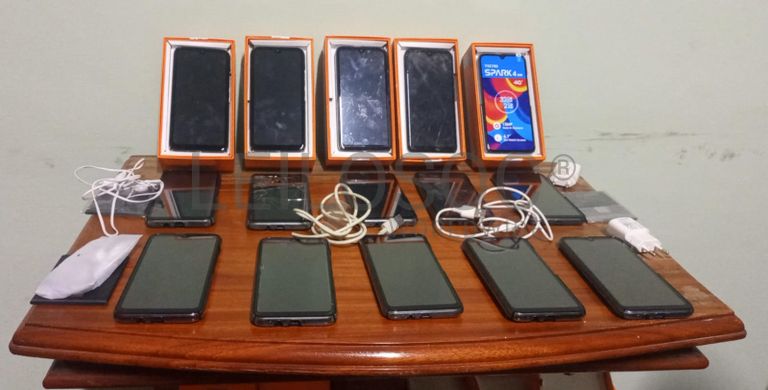 Telemóveis Tecno Spark 4