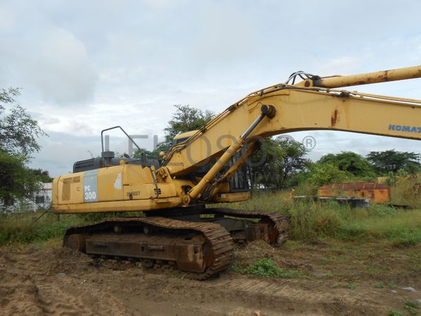 Excavator 30t - 2007