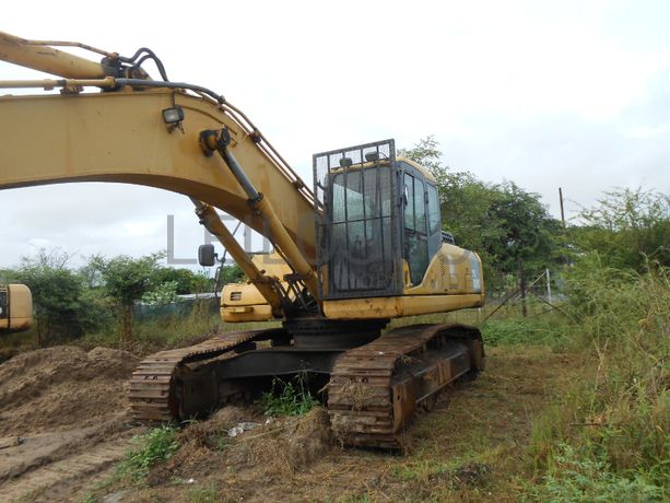 Excavator 30t - 2007