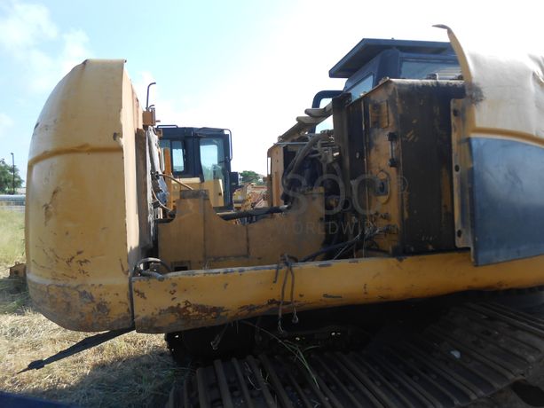 Excavator 30t - 2013