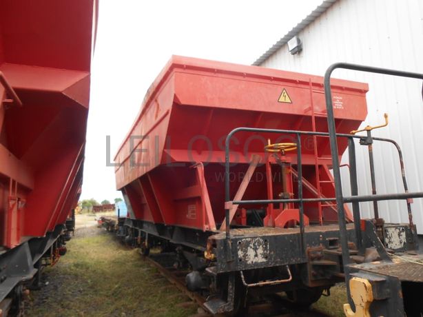 Ballast Wagons - 1967