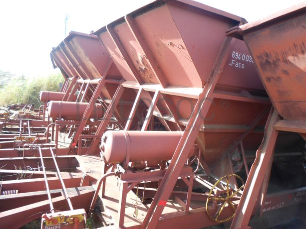 Ballast Wagons