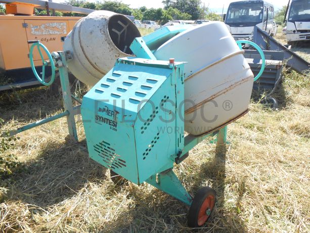 Concrete Mixer - 2013