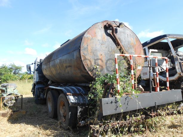 Bitumen Distributor 8.000l - 2006