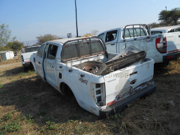 Pickup D/Cab 4x4 - 2013