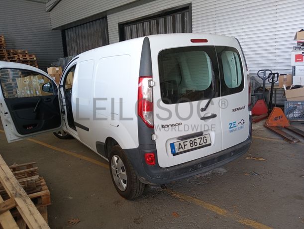 Renault Kangoo Z.E. 33 Electric · Ano 2021