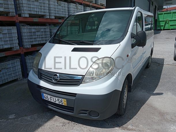 Opel Vivaro CDTi · Ano 2008