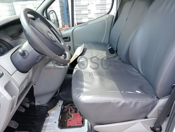 Opel Vivaro CDTi · Ano 2008
